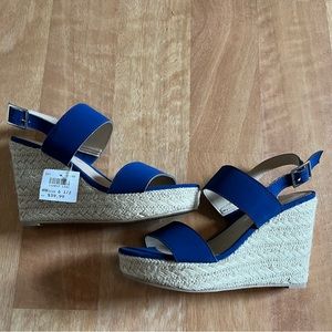 NWT Blue Montego Bay Club Wedges